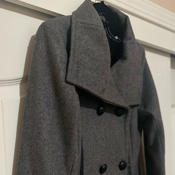NWOT Triple Five Soul Wool Blend Gray‎ Peacoat Faux Fur Lining. Size M. - Picture 2 of 7